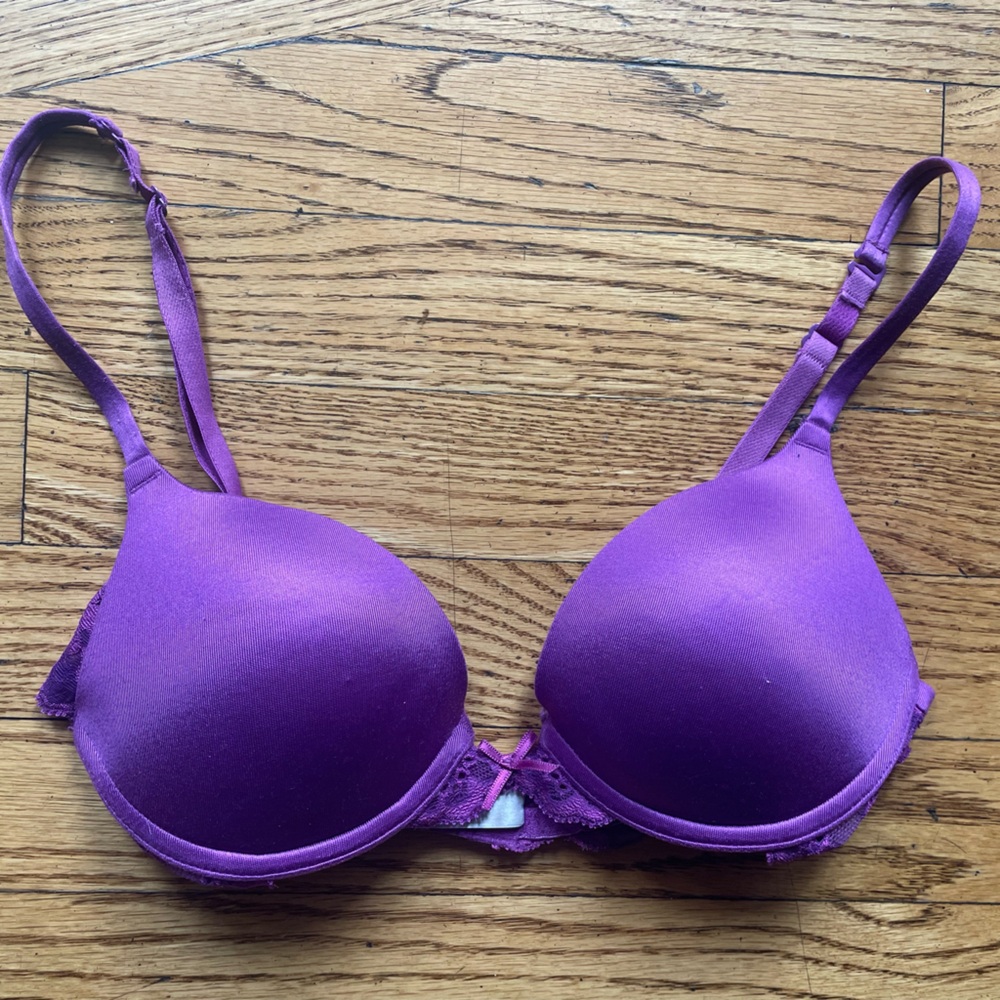 3/$20 La Senza Purple Lace Bra